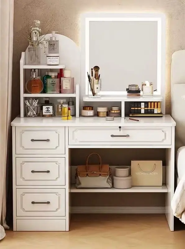 بيرو مضيء مراه مربعة